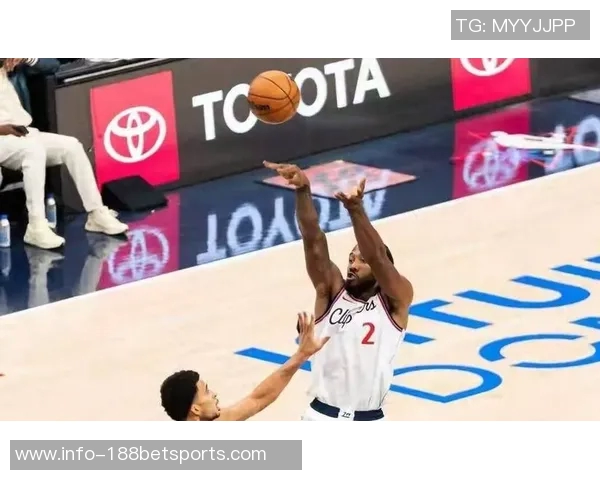 比尔在场快船防守效率惨淡联盟垫底引发热议